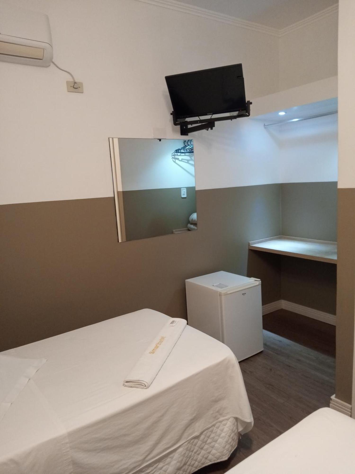 Smart Hotel Registro  Oda fotoğraf